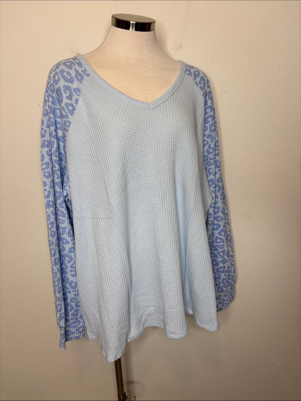 Belle by Kim Gravel Powder Blue Waffle Knit V-Neck Top with Printed Sleeves
